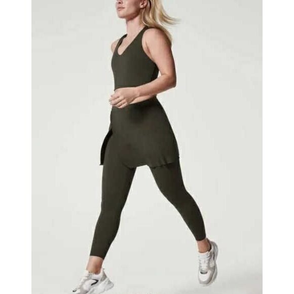 SPANX Booty Boost Size Large Active Skirt Around 7/8 Leggings Dark Green - Picture 1 of 14